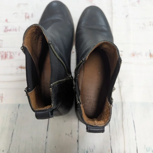 Frye Carly Leather Zip Chelsea ankle booties - Picture 4 of 8
